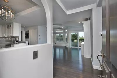 4230 Colfax Avenue #201, Studio City, CA 91604 - Photo 8