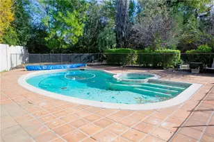 5200 Valley Circle Blvd, Woodland Hills, CA 91367 - Photo 32