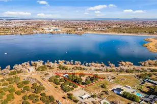 329 E Lago Lindo Rd, Palmdale, CA 93550 - Photo 36