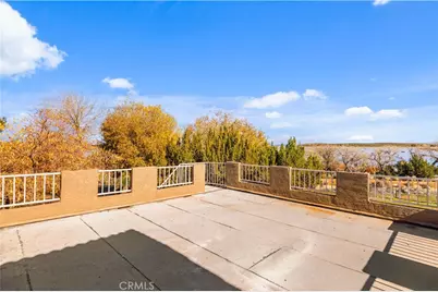 329 E Lago Lindo Road, Palmdale, CA 93550 - Photo 18