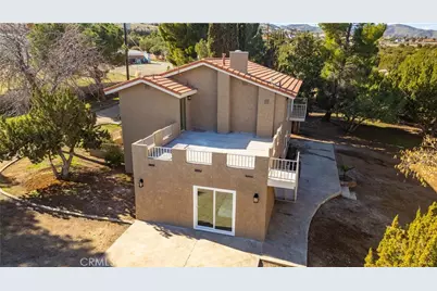 329 E Lago Lindo Road, Palmdale, CA 93550 - Photo 38