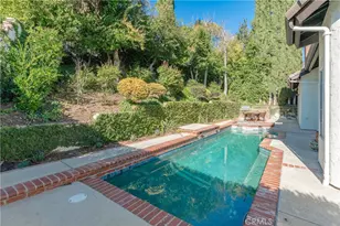 5501 Fairgrange Dr, Agoura Hills, CA 91301 - Photo 40