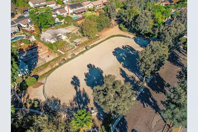 377 Oldstone Court, Simi Valley, CA 93065 - Photo 18