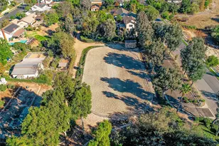 377 Oldstone Ct, Simi Valley, CA 93065 - Photo 38