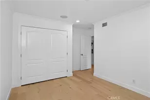 17 Pinewood Ave, Oak Park, CA 91377 - Photo 38