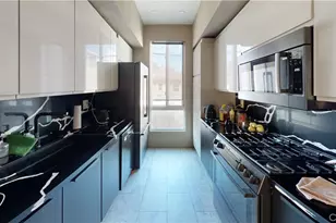 14569 Benefit, Sherman Oaks, CA 91403 - Photo 10