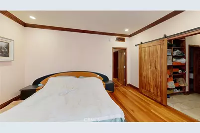 14569 Benefit, Sherman Oaks, CA 91403 - Photo 12