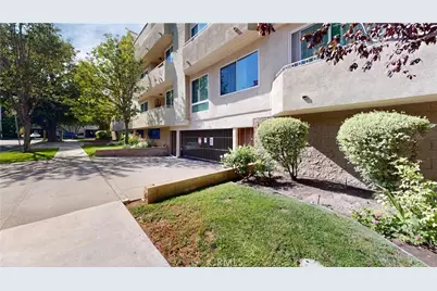 14569 Benefit, Sherman Oaks, CA 91403 - Photo 2