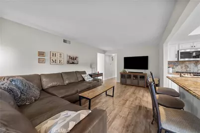 24638 Sagecrest Circle, Stevenson Ranch, CA 91381 - Photo 12