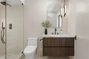 2638 Zorada Dr, Los Angeles, CA 90046 - Photo 44