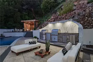 2638 Zorada Dr, Los Angeles, CA 90046 - Photo 60