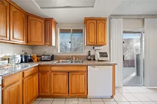 15842 Greenrock Ave, Lancaster, CA 93535 - Photo 12