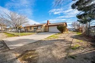 15842 Greenrock Ave, Lancaster, CA 93535 - Photo 2