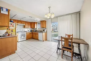 15842 Greenrock Ave, Lancaster, CA 93535 - Photo 10