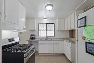 3524 E Ave R, Palmdale, CA 93550 - Photo 4