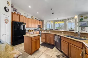 8346 W Ave D4, Lancaster, CA 93536 - Photo 10