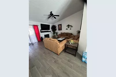 2071 Candice, Rosamond, CA 93560 - Photo 8