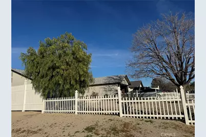 2071 Candice, Rosamond, CA 93560 - Photo 2