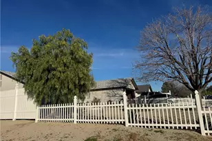 2071 Candice, Rosamond, CA 93560 - Photo 2