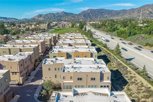 12800 N Watt Ln, Sylmar, CA 91342 - Photo 40