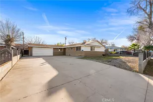 1252 E Ave R 6, Palmdale, CA 93550 - Photo 1