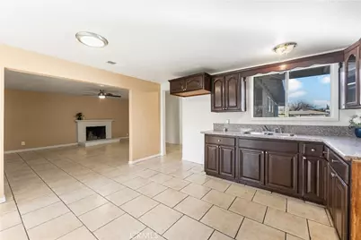 1252 E Avenue R6, Palmdale, CA 93550 - Photo 10