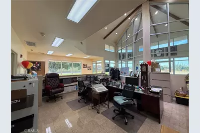 405 S Azusa Ave, Azusa, CA 91702 - Photo 10