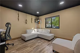 17929 Martha St, Encino, CA 91316 - Photo 22