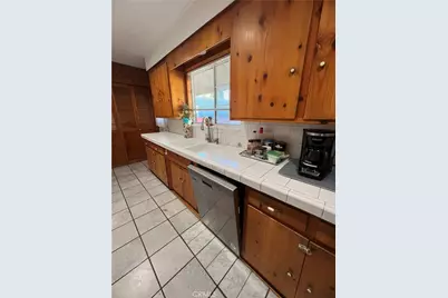 1335 N Niagara Street, Burbank, CA 91505 - Photo 10