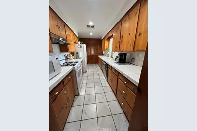 1335 N Niagara Street, Burbank, CA 91505 - Photo 8