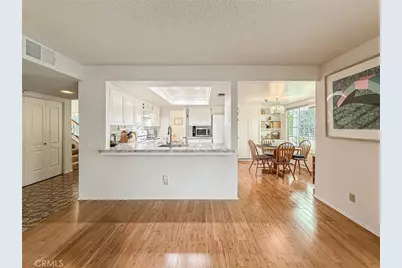 5021 Ambridge, Calabasas, CA 91301 - Photo 6