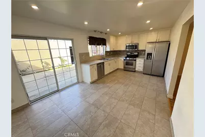 19216 Hamlin Drive #8, Reseda, CA 91335 - Photo 6