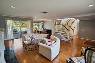 19201 Castlebay Ln, Porter Ranch, CA 91326 - Photo 2