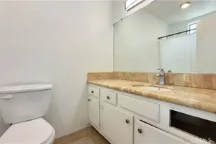 9525 Sylmar, Panorama City, CA 91402 - Photo 16