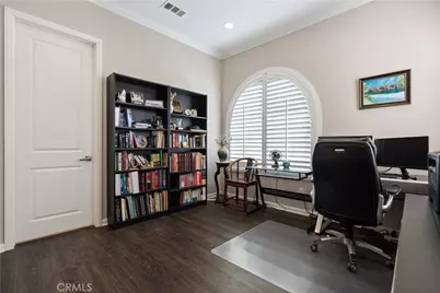 18619 Cedar Crest Drive, Canyon Country, CA 91387 - Photo 22