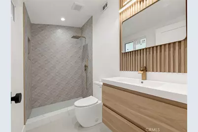 20528 & 20526 Hamlin Street, Winnetka, CA 91306 - Photo 6