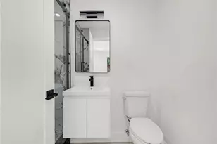 20528 & 20526 Hamlin St, Winnetka, CA 91306 - Photo 28