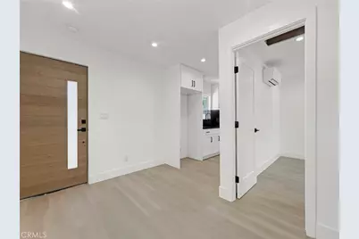 20528 & 20526 Hamlin Street, Winnetka, CA 91306 - Photo 26