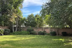 9827 Sylvia Ave, Northridge, CA 91324 - Photo 38