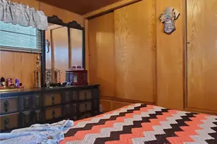 10965 Glenoaks Blvd, Pacoima, CA 91331 - Photo 16