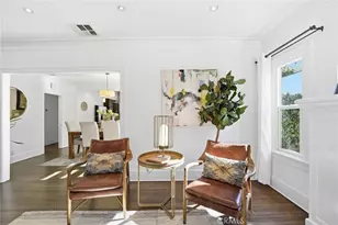 580 Lillian Way, Los Angeles, CA 90004 - Photo 2