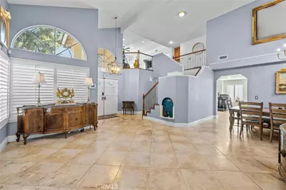 27712 Lonestar Place, Castaic, CA 91384 - Photo 4