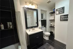 4201 Topanga Canyon Blvd, Woodland Hills, CA 91364 - Photo 4