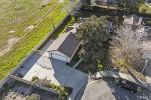 44105 Acacia St, Lancaster, CA 93535 - Photo 2