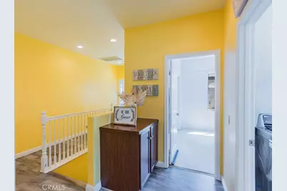 20413 Janzer Court, Newhall, CA 91350 - Photo 8