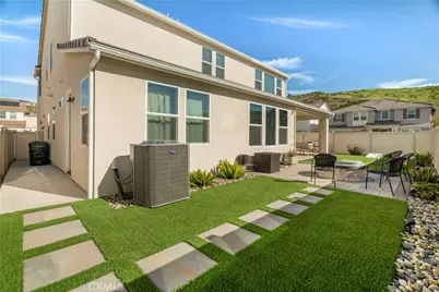 18100 Tableau Way, Saugus, CA 91350 - Photo 46