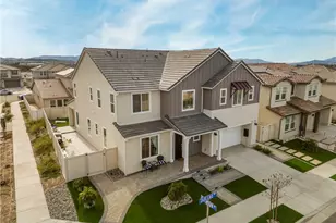18100 Tableau Way, Saugus, CA 91350 - Photo 48