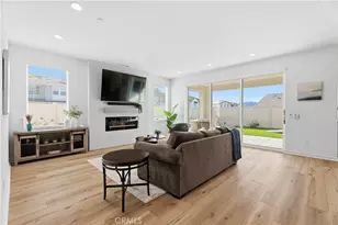 18100 Tableau Way, Saugus, CA 91350 - Photo 8