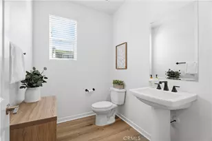 18100 Tableau Way, Saugus, CA 91350 - Photo 16