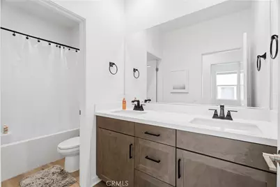 18100 Tableau Way, Saugus, CA 91350 - Photo 38